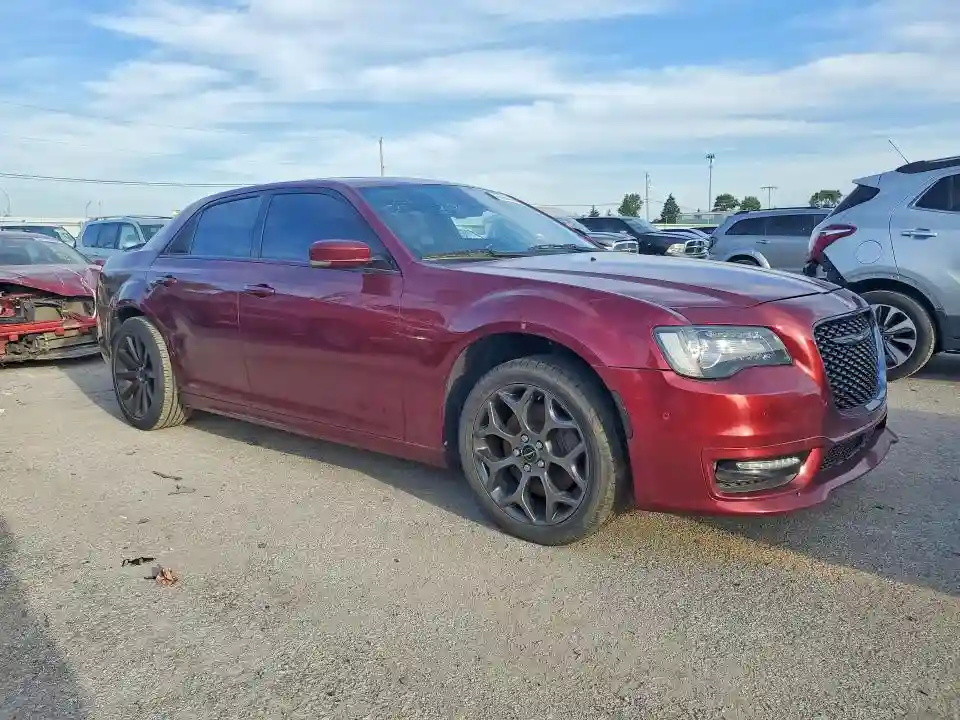 2C3CCAGG8JH302358 2018 CHRYSLER 300-3