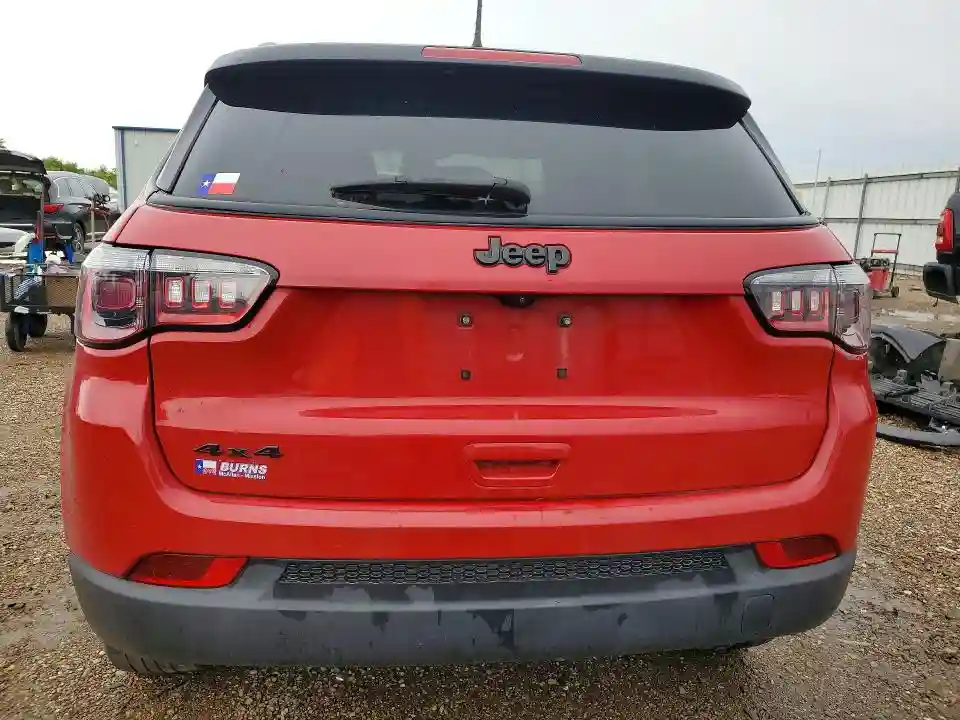 3C4NJDBNXPT515944 2023 JEEP COMPASS-5