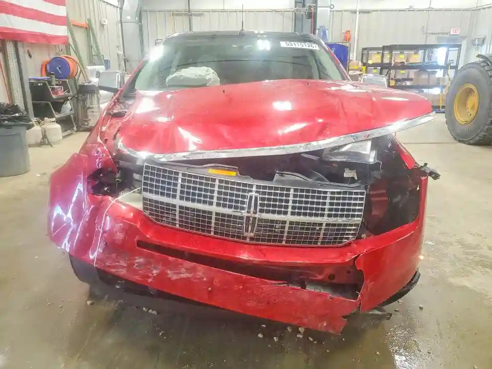 2LMDJ8JC6ABJ23839 2010 LINCOLN TOWNHOUSE MKX-4