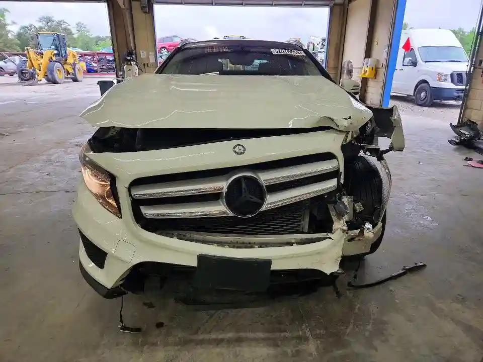 WDCTG4GB4FJ088202 2015 MERCEDES-BENZ GLA-CLASS-4