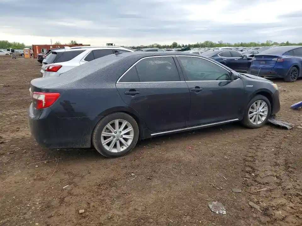 4T1BD1FK5DU094186 2013 TOYOTA CAMRY SOLA-2