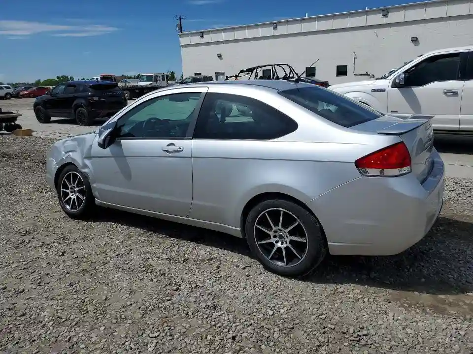 1FAHP3CN5AW130402 2010 FORD FOCUS-1