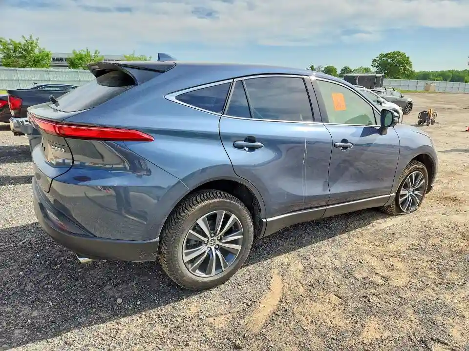 JTEAAAAH4NJ087894 2022 TOYOTA VENZA-2