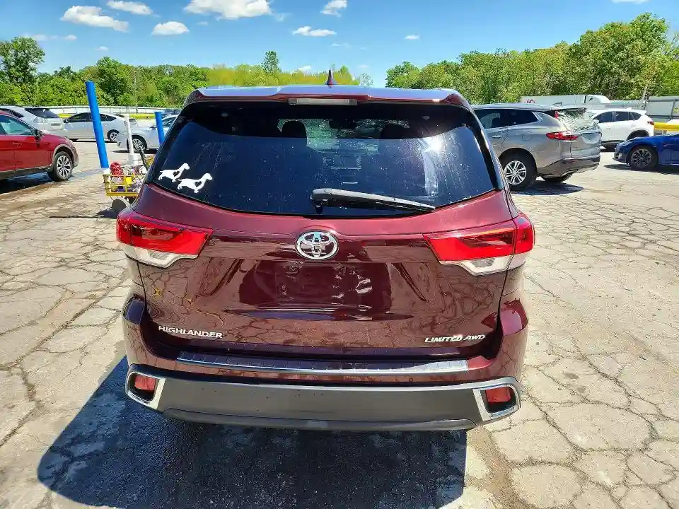 5TDDZRFH7JS809888 2018 TOYOTA HIGHLANDER-5
