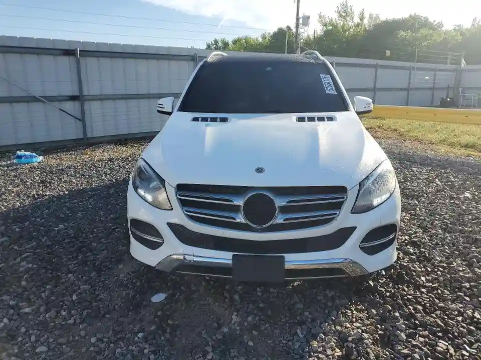 4JGDA5HB9JB144598 2018 MERCEDES-BENZ GLE-CLASS-4