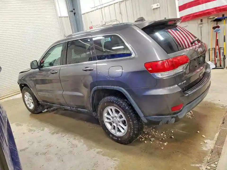 1C4RJFAG8JC378408 2018 JEEP CHEROKEE-1