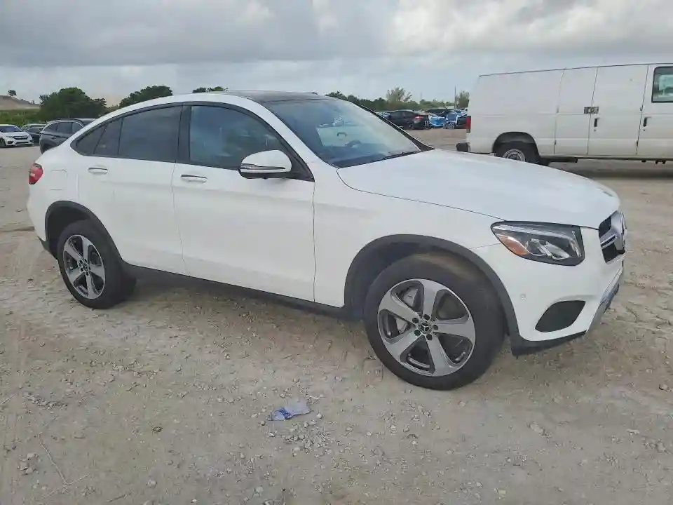 WDC0J4KB4KF574713 2019 MERCEDES-BENZ GLC-CLASS-3