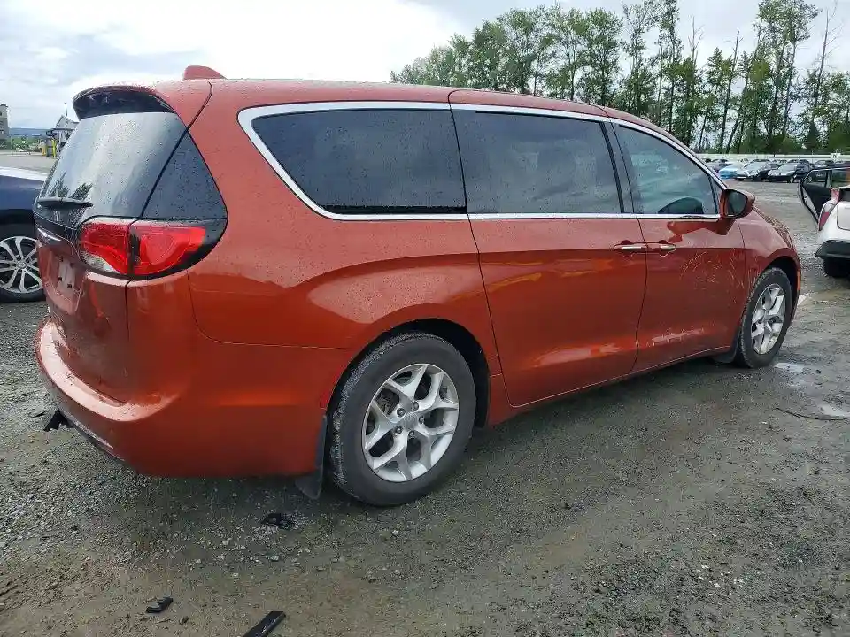 2C4RC1FG1JR340547 2018 CHRYSLER PACIFICA-2