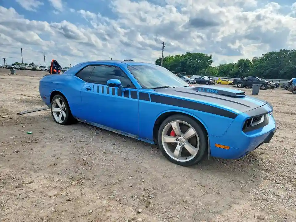 2B3CJ7DW8AH137073 2010 DODGE CHALLENGER-3