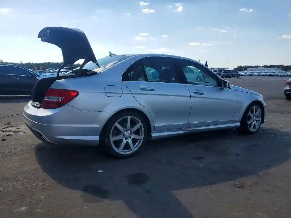 WDDGF4HB5EA928212 2014 MERCEDES-BENZ C-CLASS-2