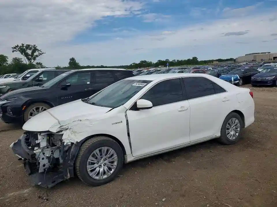 4T1BD1FK3CU026130 2012 TOYOTA CAMRY SOLA-0