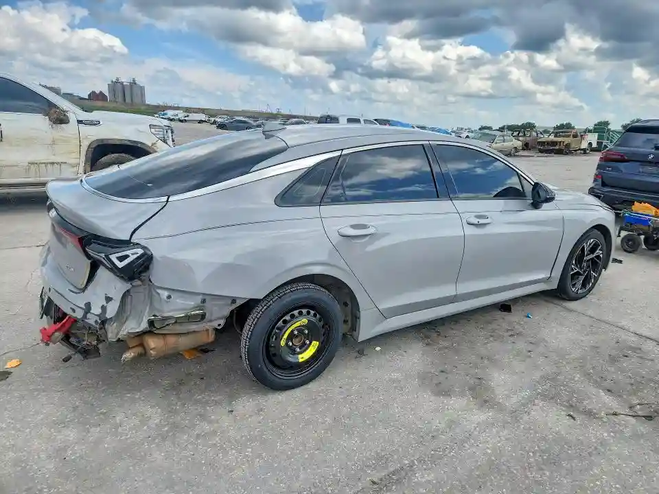 KNAG64J76S5284639 2025 KIA K5-2