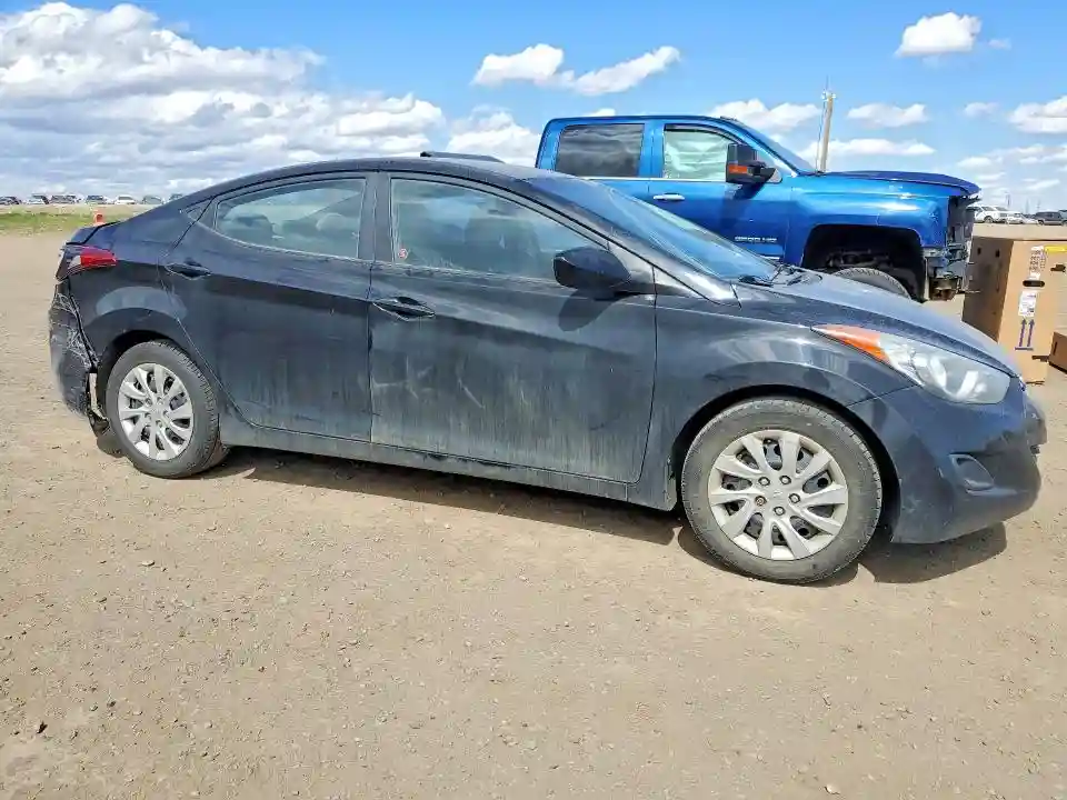 5NPDH4AE8CH068615 2012 HYUNDAI ELANTRA-3
