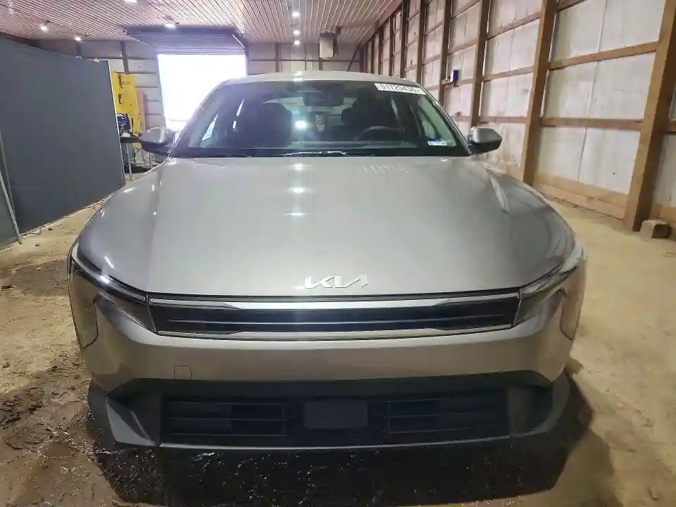 3KPFT4DE0SE027787 2025 KIA ALL OTHER-4