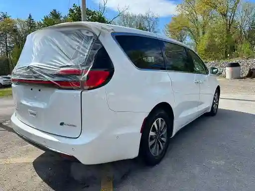 2C4RC1L78NR122695 2022 CHRYSLER PACIFICA-2