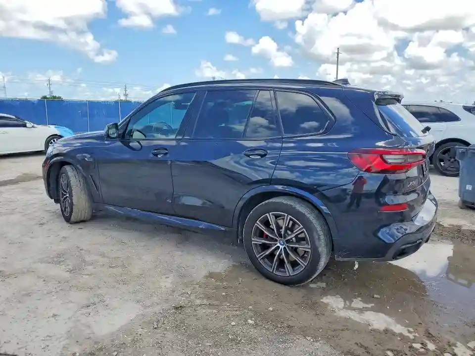 5UXTA6C07N9L65690 2022 BMW X5-1