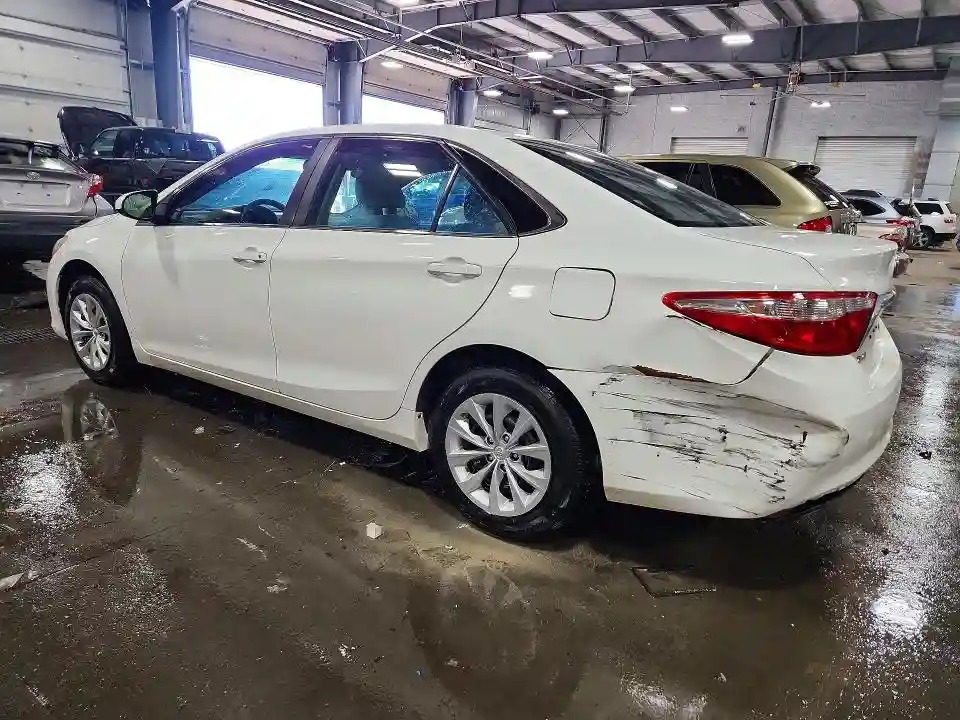 4T1BF1FK8HU657361 2017 TOYOTA CAMRY-1