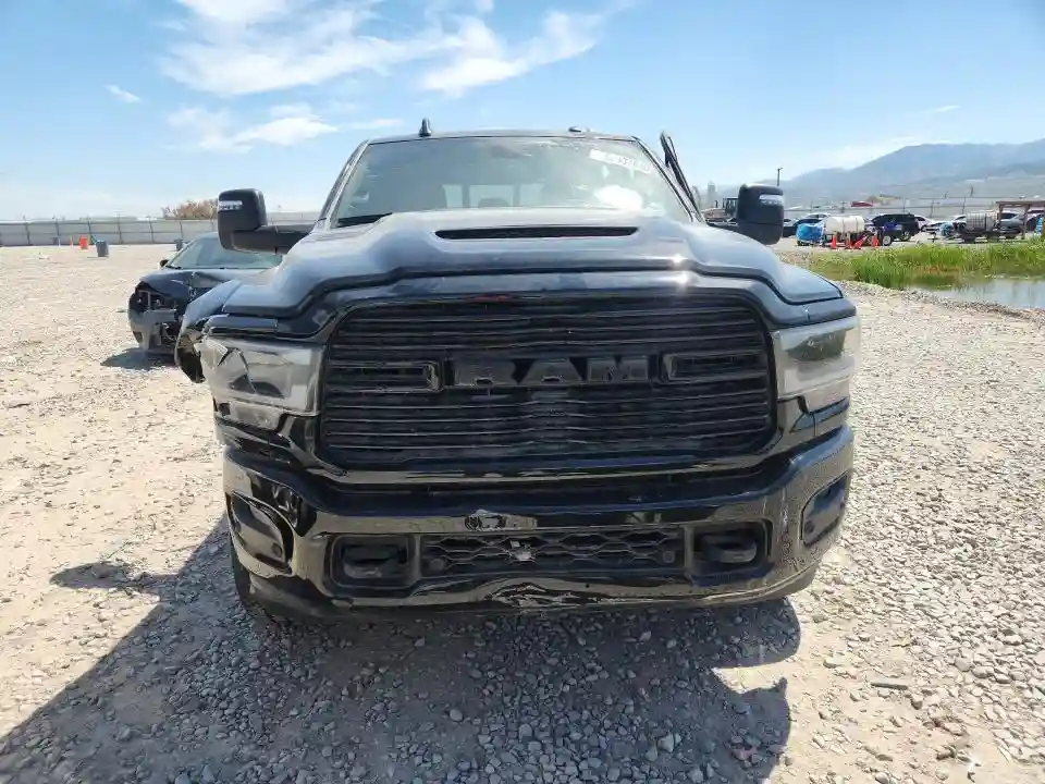 3C6UR5NL5RG190093 2024 RAM 2500-4