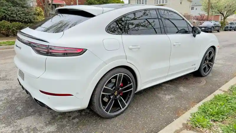 WP1BG2AY1NDA56239 2022 PORSCHE CAYENNE-3