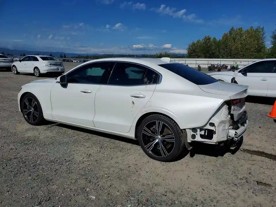 7JRA22TL1KG010838 2019 VOLVO S60-1