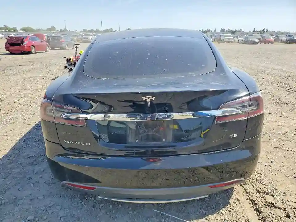 5YJSA1DN2DFP05746 2013 TESLA MODEL S-5