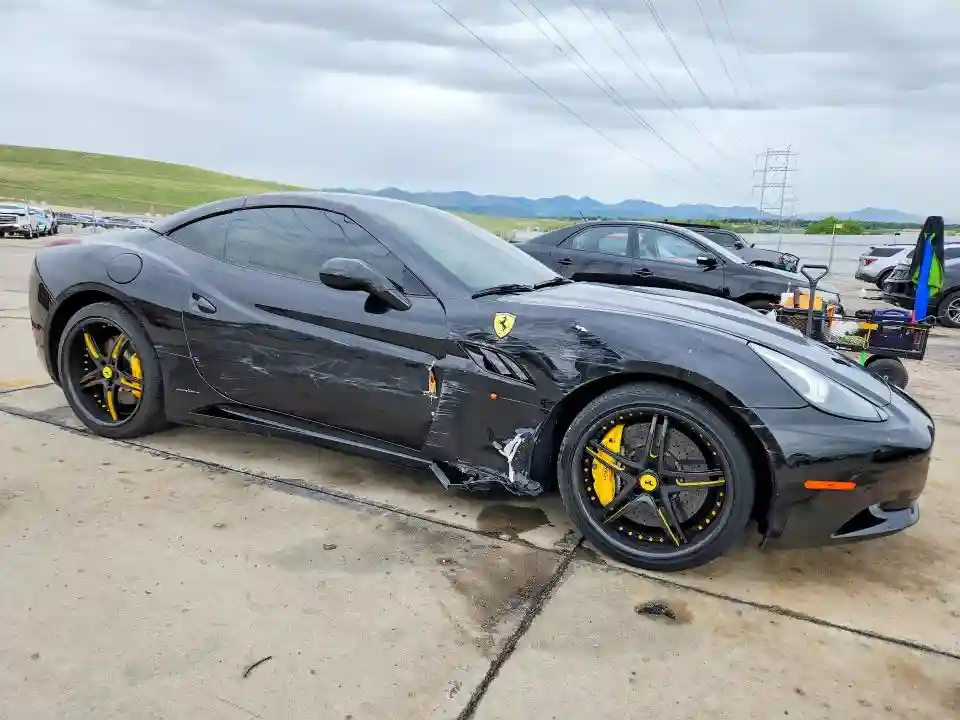 ZFF65LJA1B0179898 2011 FERRARI CALIFORNIA-3