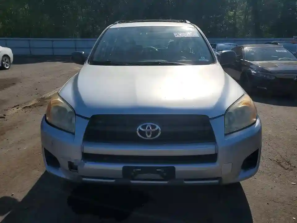 JTMBF4DV5AD027564 2010 TOYOTA RAV4-4