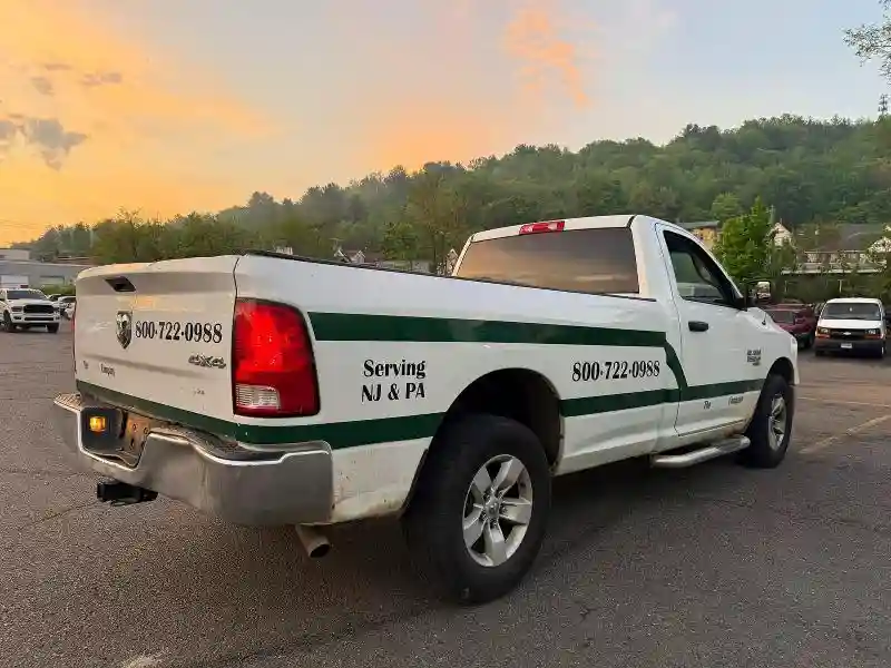 3C6JR7DG7KG552532 2019 RAM 1500-3