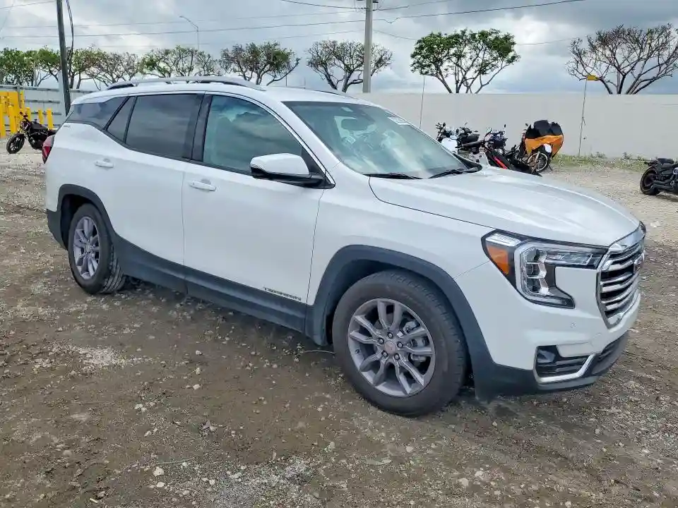3GKALPEG3RL275067 2024 GMC TERRAIN-3