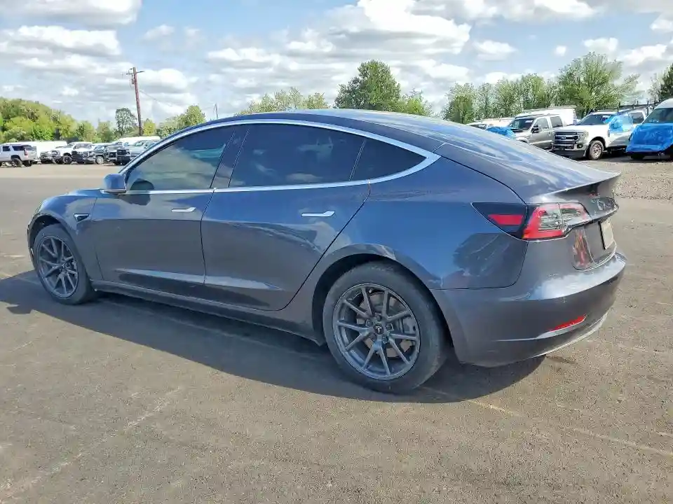 5YJ3E1EA5KF312129 2019 TESLA MODEL 3-1