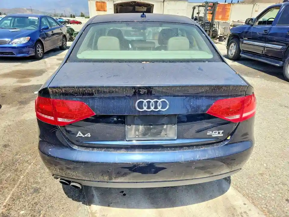WAUMFAFL3BN044682 2011 AUDI A4-5