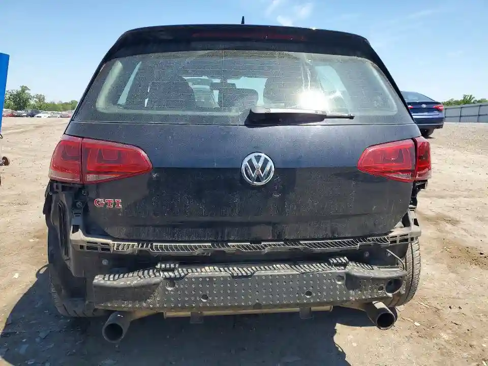 3VW547AU2HM048173 2017 VOLKSWAGEN GTI-5