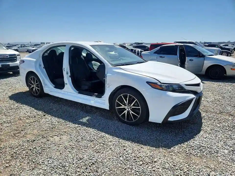 4T1G11AK8MU536903 2021 TOYOTA CAMRY-3