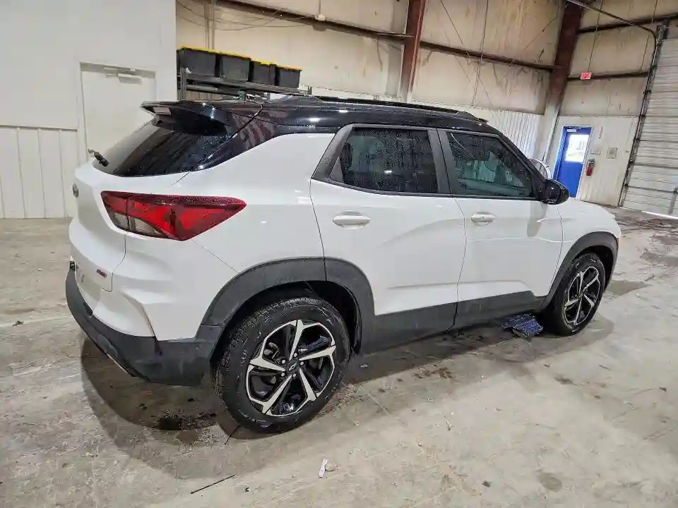 KL79MTSL3NB042286 2022 CHEVROLET TRAILBLAZE-2