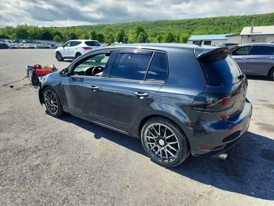 WVWGD7AJ7CW239257 2012 VOLKSWAGEN GTI-1