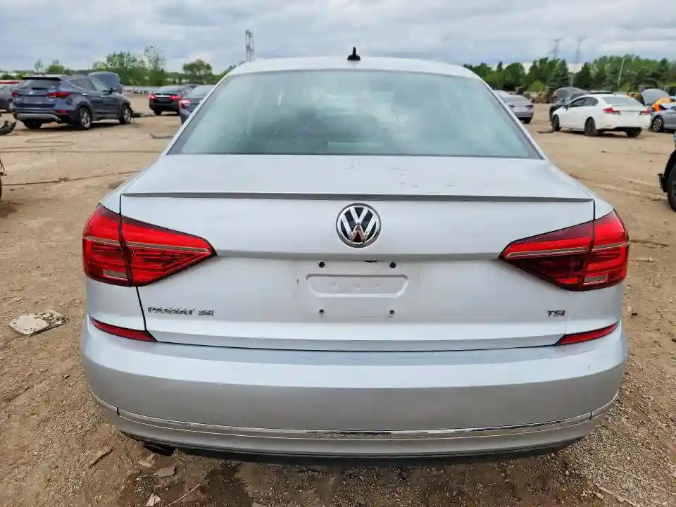 1VWBT7A39GC024630 2016 VOLKSWAGEN PASSAT-5