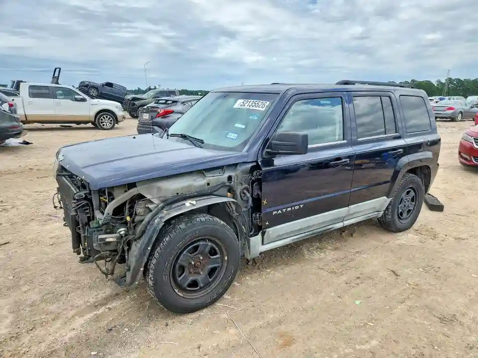1J4NT1GA7BD175286 2011 JEEP PATRIOT-0