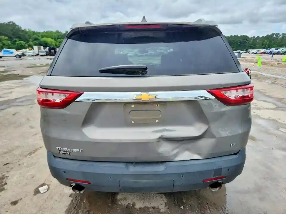 1GNERGKW4JJ267215 2018 CHEVROLET TRAVERSE-5