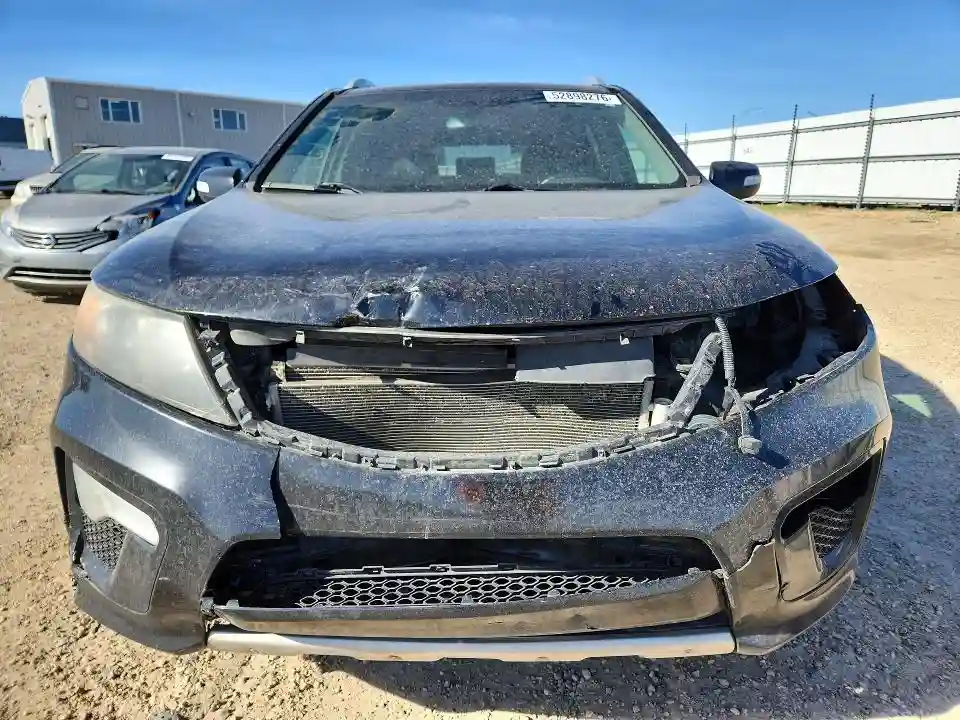 5XYKWDA24BG092614 2011 KIA SORENTO-4