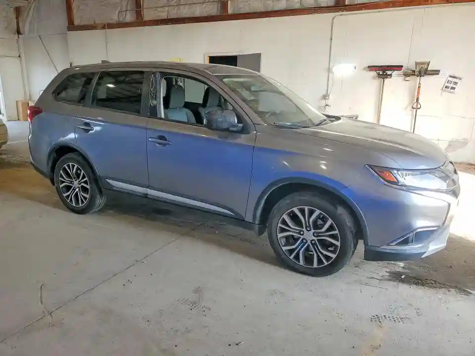 JA4AD2A31JJ002794 2018 MITSUBISHI OUTLANDER-3
