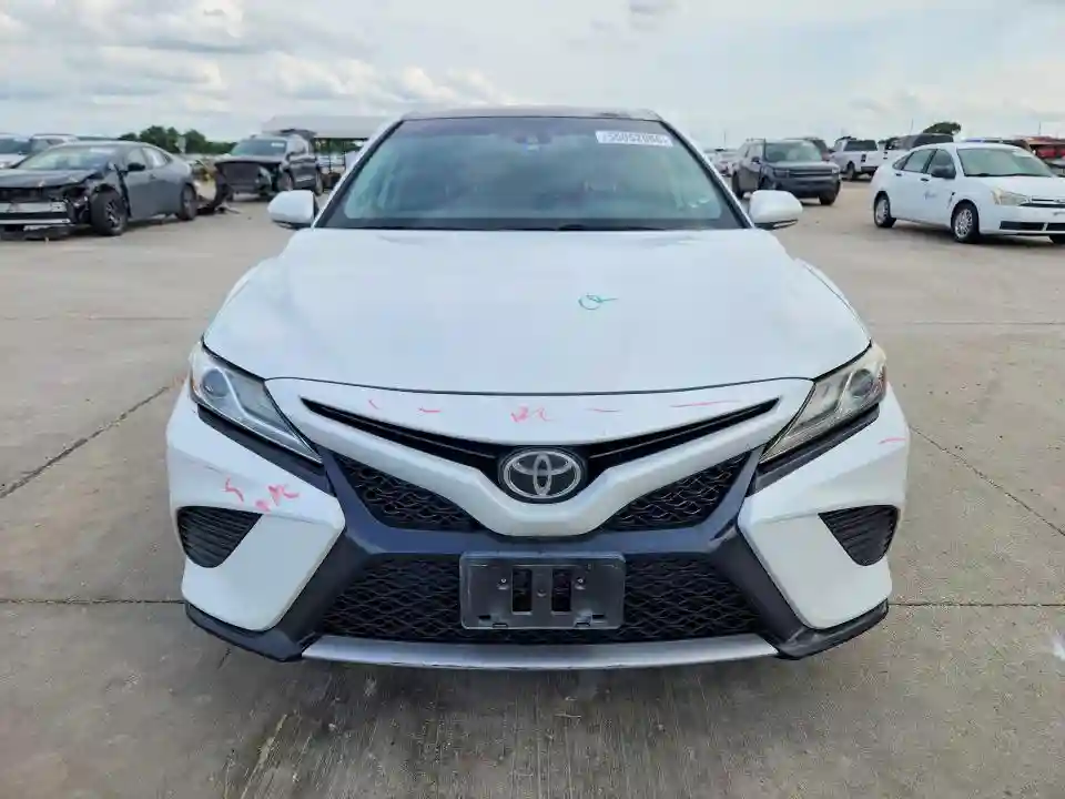 4T1BZ1HK1KU026799 2019 TOYOTA CAMRY-4