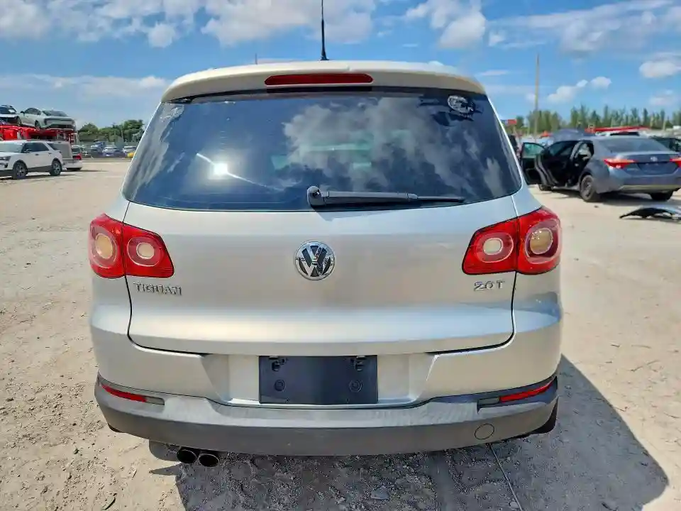 WVGAV7AX0AW520963 2010 VOLKSWAGEN TIGUAN-5