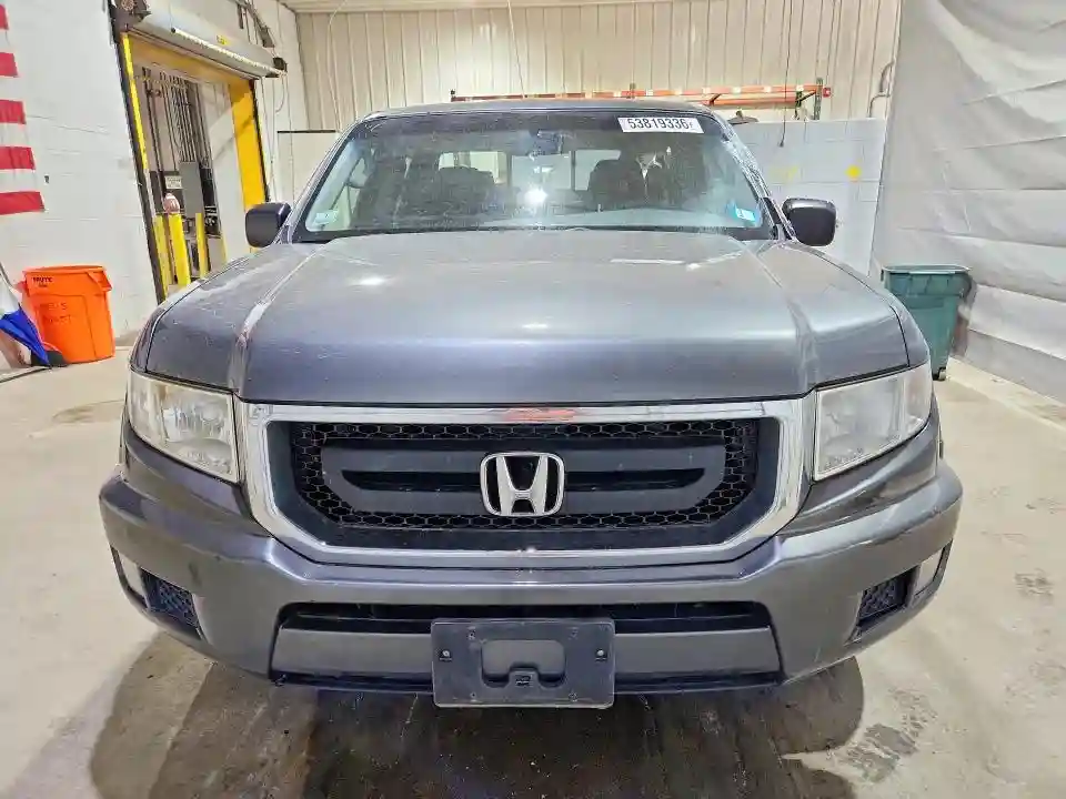 5FPYK1F29BB453220 2011 HONDA RIDGELINE-4