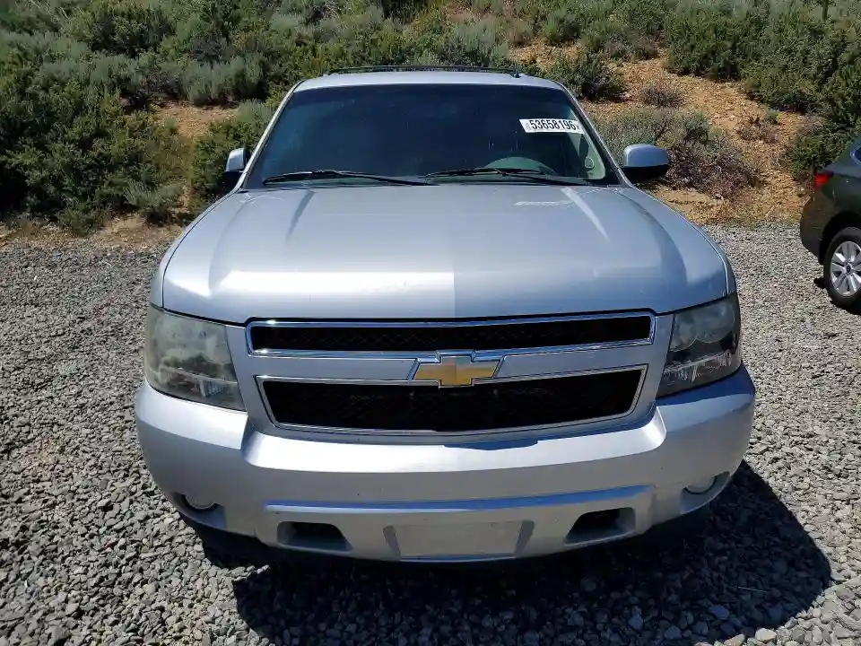 1GNSKJE37BR262728 2011 CHEVROLET SUBURBAN-4