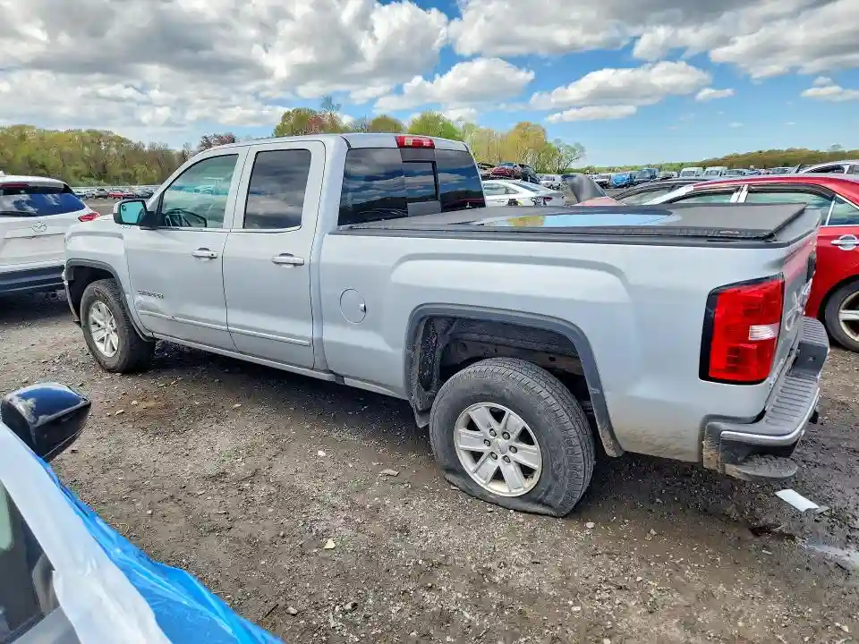 1GTV2MEC9JZ343512 2018 GMC SIERRA-1
