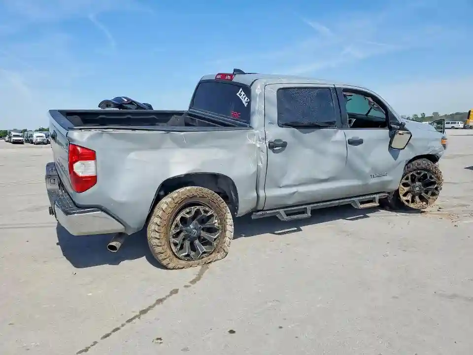 5TFDY5F19LX899671 2020 TOYOTA TUNDRA-2