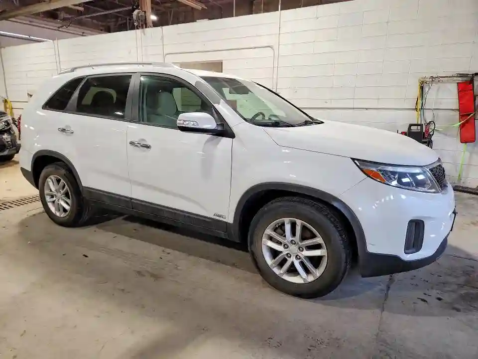 5XYKTDA79FG606645 2015 KIA SORENTO-3