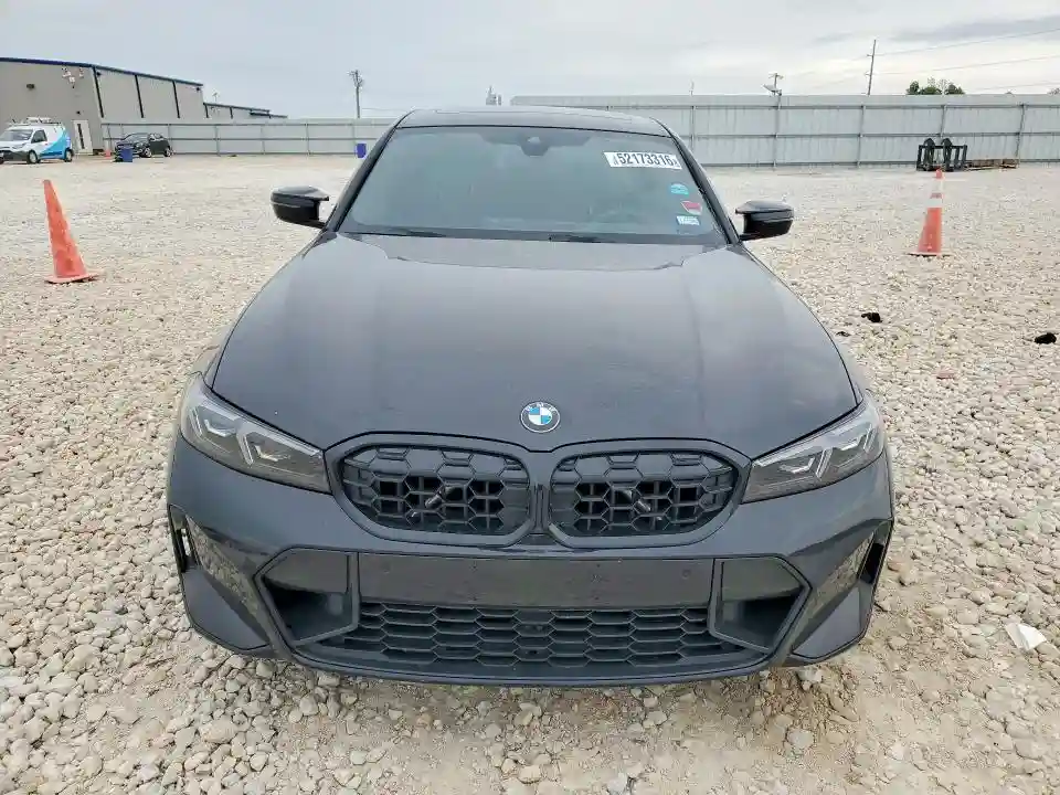 3MW49FF09P8C96375 2023 BMW M3-4