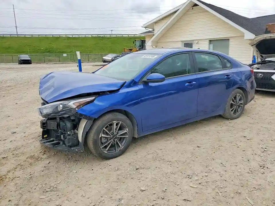 3KPF24AD4RE740930 2024 KIA FORTE LXS-0