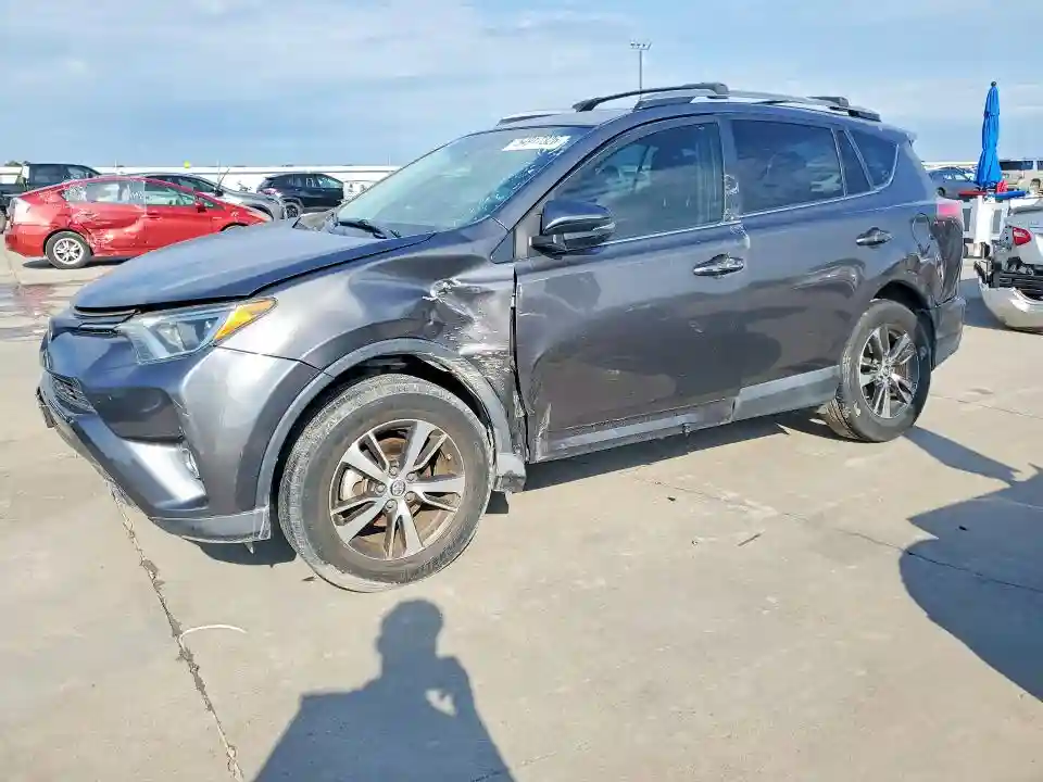 2T3WFREV0JW418492 2018 TOYOTA RAV4-0